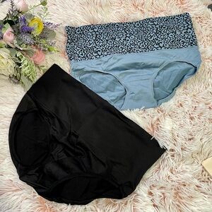 Jockey Blue Leopard and Black Panties Set